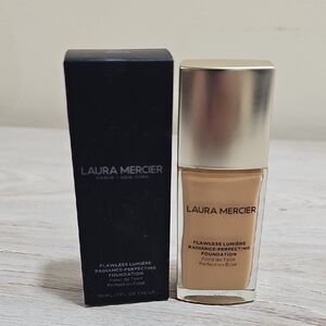 Laura Mercier Flawless Lumiere Radiance-Perfecting Foundation - Tan